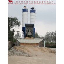 輝特混凝土攪拌站HZS50攪拌性能強(qiáng)，攪拌均勻、迅速，生產(chǎn)效率高